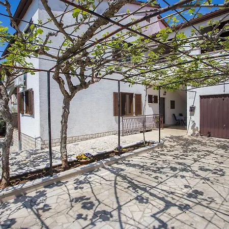 Porec Accommodation * 波雷奇