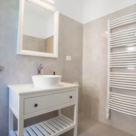 公寓 Porec Accommodation *